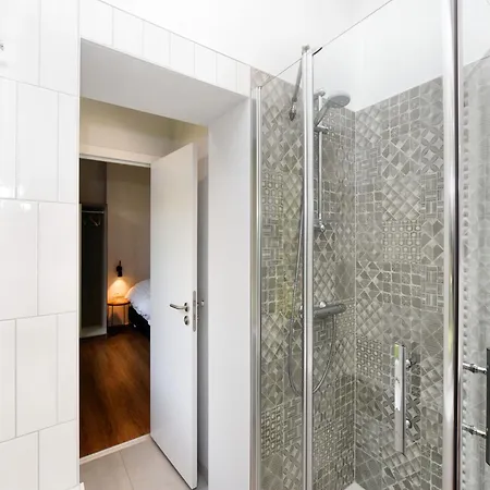 Semesterbostad Balmoral Hot Tub Home, Cleaning Included Spa